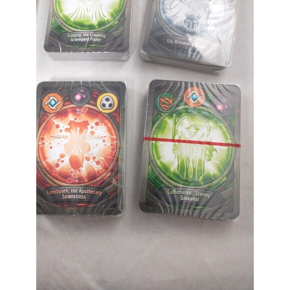 Keyforge Worlds Collide Starter Set Fantasy Flight Games - Picture 7 of 16